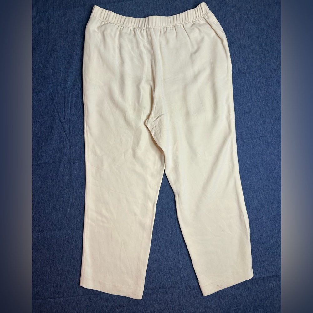 Ellen Tracy 100% Silk Women’s dress Pants. - Picture 2 of 6
